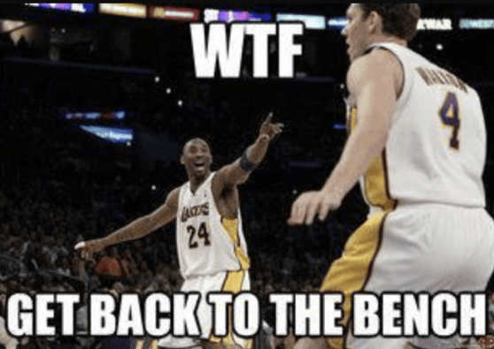 Kobe Not Letting Walton Leave The Bench