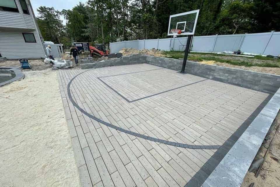 Thema Aufmerksam Treu concrete basketball court Helfer Fett gedruckt